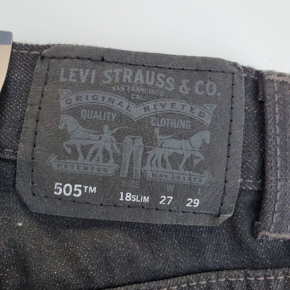 NEW LEVI'S 505 REGULAR BLACK DENIM SLIM STRAIGHT JEANS 27 29 NWT - Picture 3 of 7